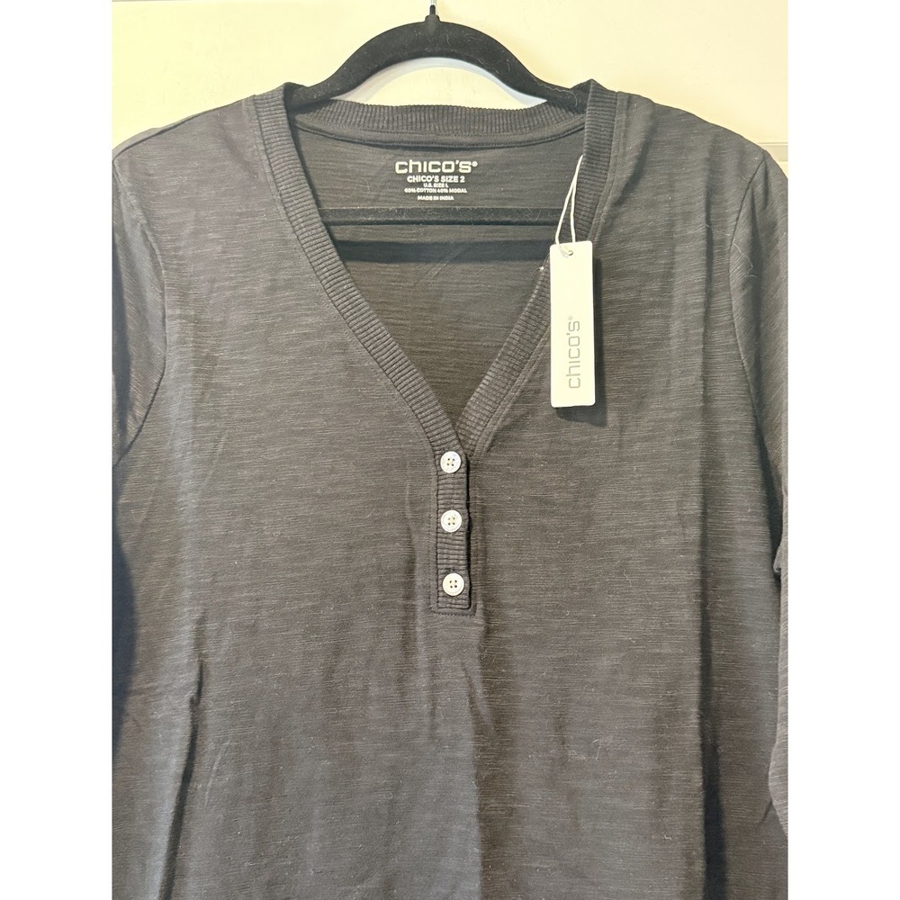 NWT Chico's 3/4 Sleeve Black V-Neck Henley Size 2 (Large) - Picture 2 of 3